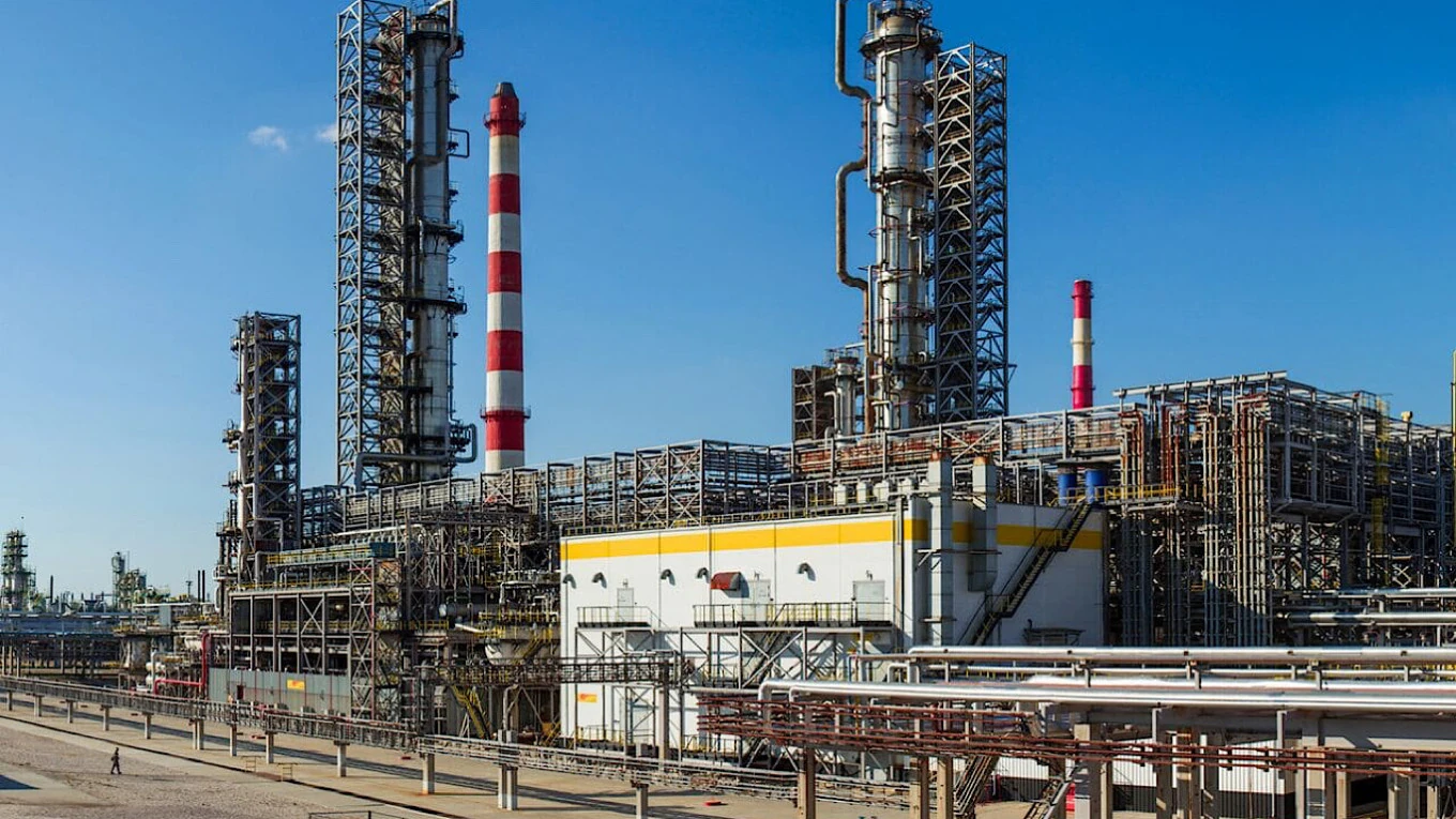 Ілюстративне фото Рязанського нафтопереробного заводу