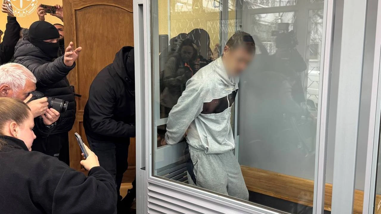 Підозрюваний у вбивстві військових на Харківщині під час судового засідання 16 жовтня 2026 року